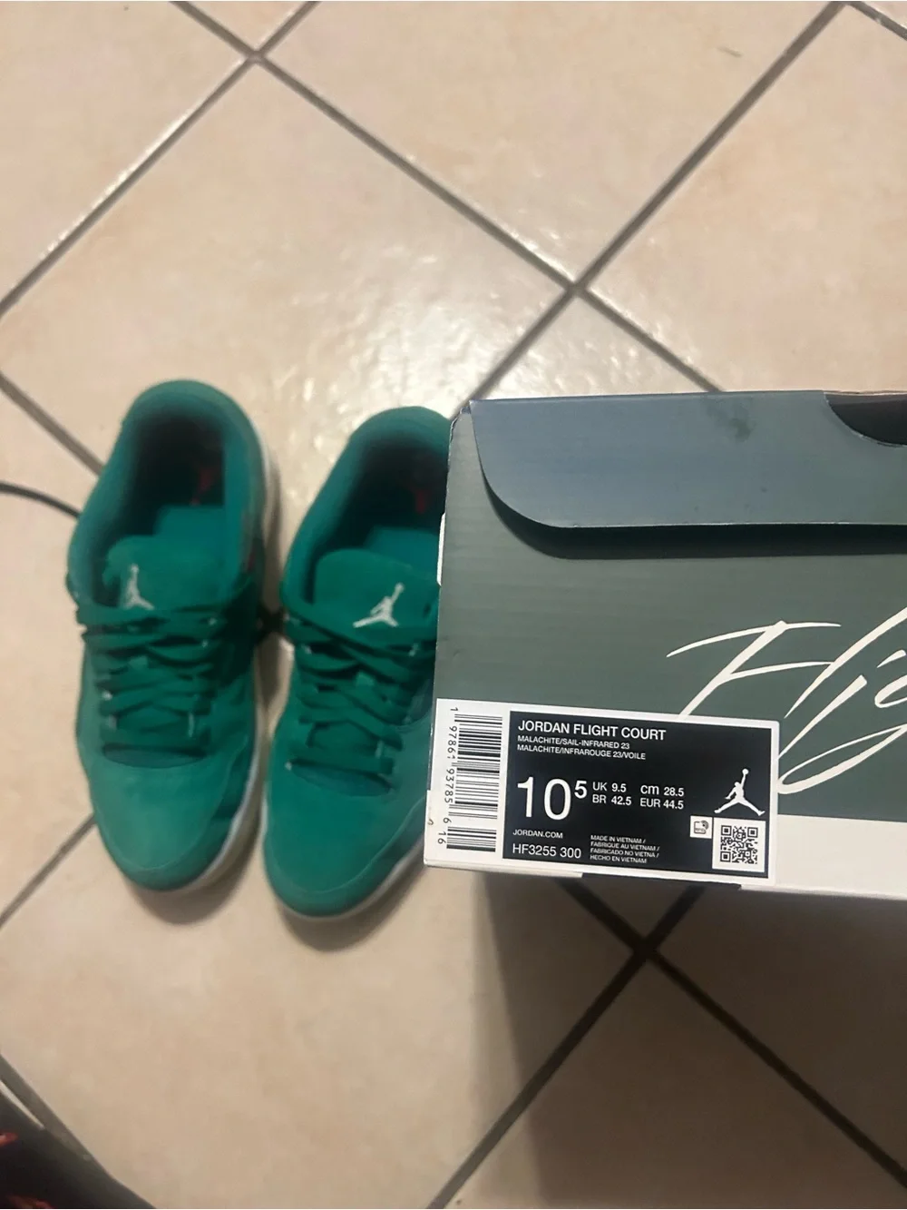 Jordan Flight Court Green Malachite Men’s Size 10.5 With Box